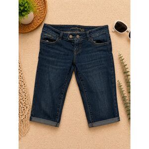 Y2K American Eagle Low Rise Dark Wash Denim Capri Jeans Size 8